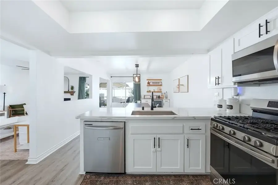 1669 S Heritage #C, Anaheim, CA 92804 - #3