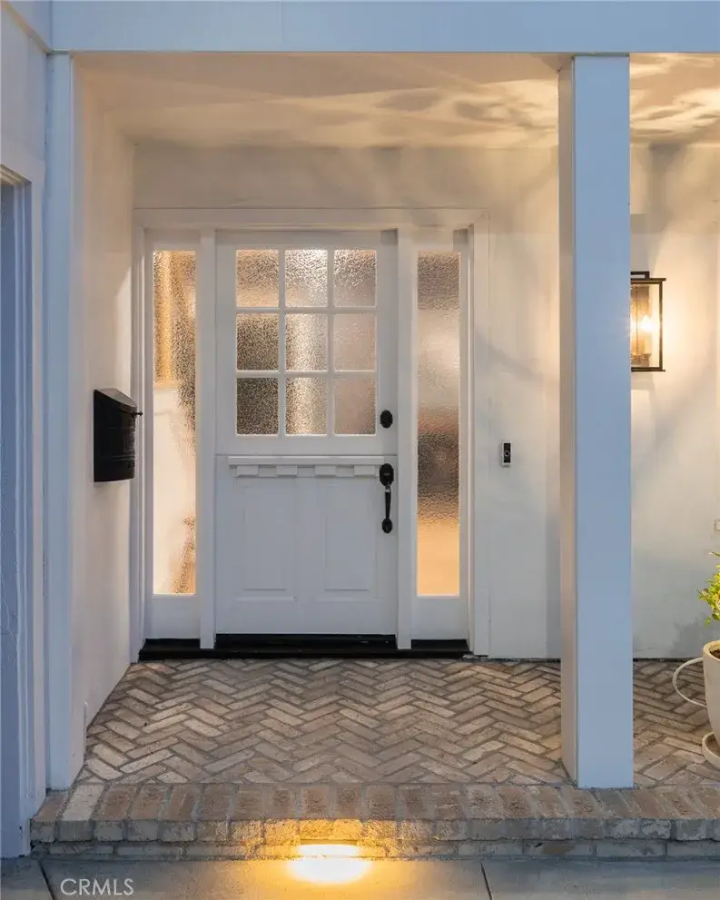 14171 Uxbridge, Westminster, CA 92683 - #3