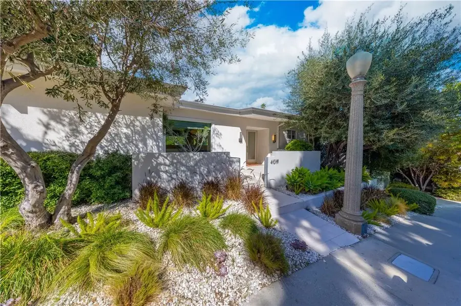 4011 Farmouth, Los Angeles, CA 90027 - #3