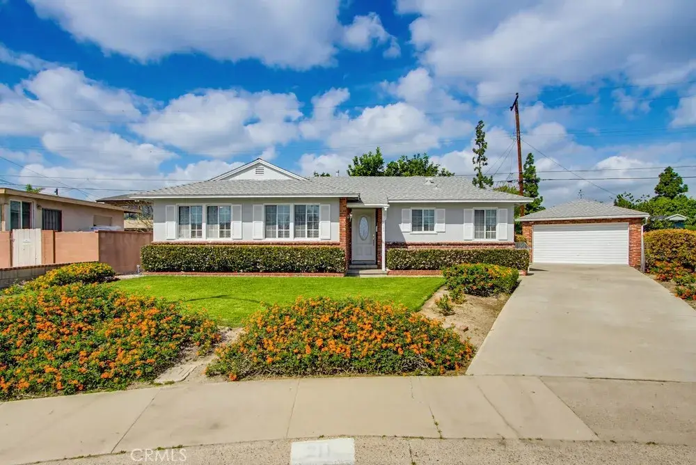 211 S Date East, Anaheim, CA 92805 - #1