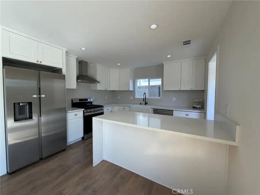 6082 Royalist, Huntington Beach, CA 92647 - #2