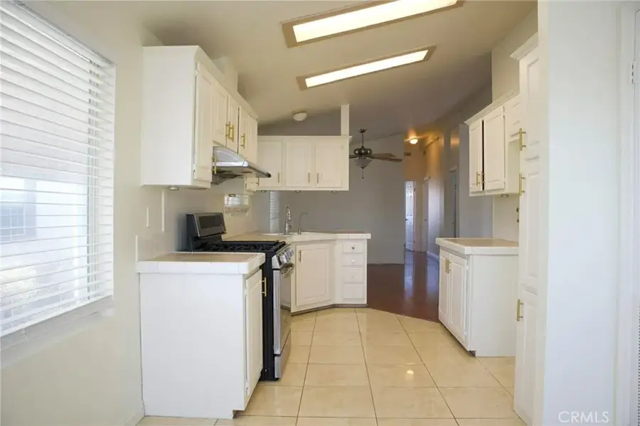 323 N Euclid St, Sp 65 #65, Santa Ana, CA 92703 - #3