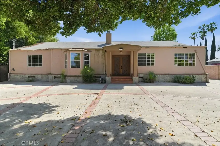 15000 Hamlin Street, Van Nuys, CA 91411 - #2