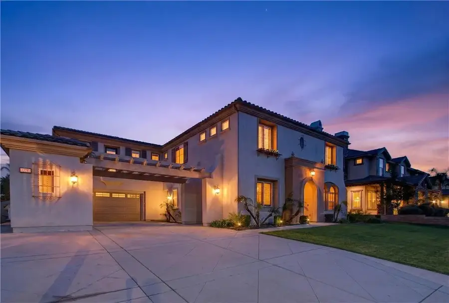 13781 Breeders Cup, Rancho Cucamonga, CA 91739 - #2