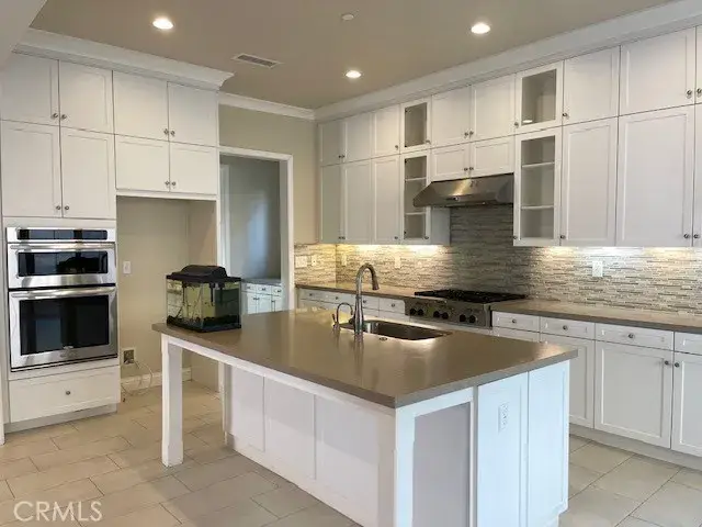 61 Bloomington, Irvine, CA 92620 - #3