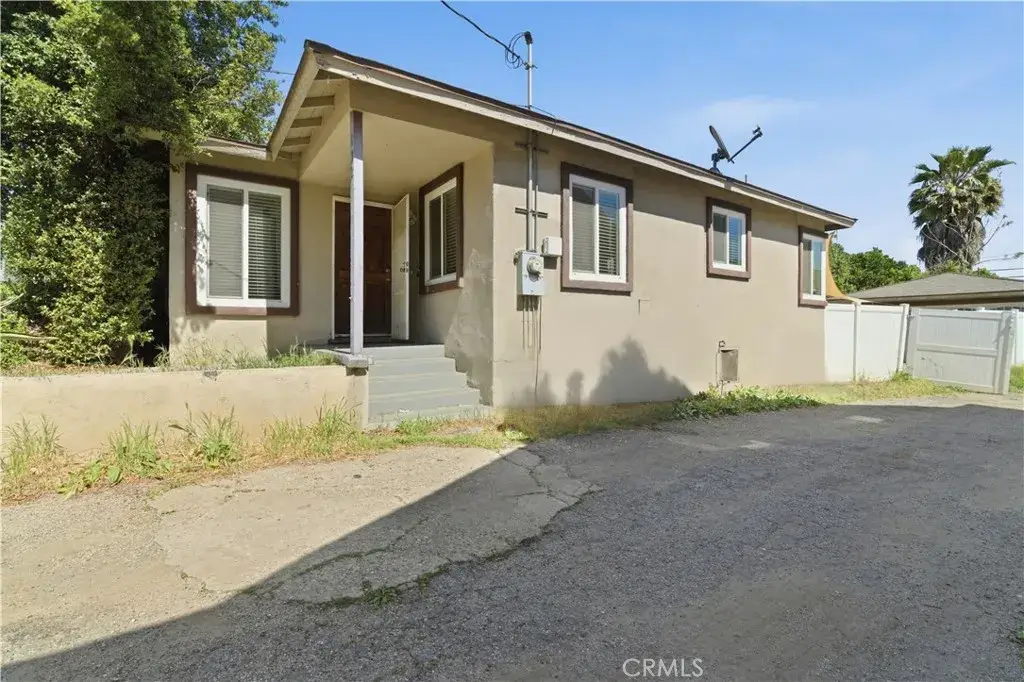 432 N Commonwealth, Los Angeles, CA 90004 - #1