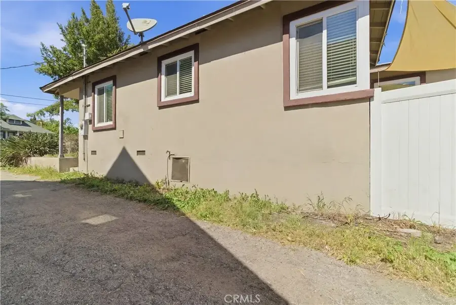 432 N Commonwealth, Los Angeles, CA 90004 - #2