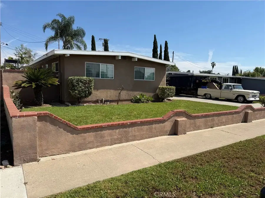 14372 Livingston Street, Tustin, CA 92780 - #2