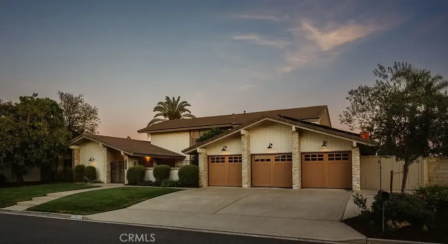 11042 Hunting Horn Drive, North Tustin, CA 92705 - #3