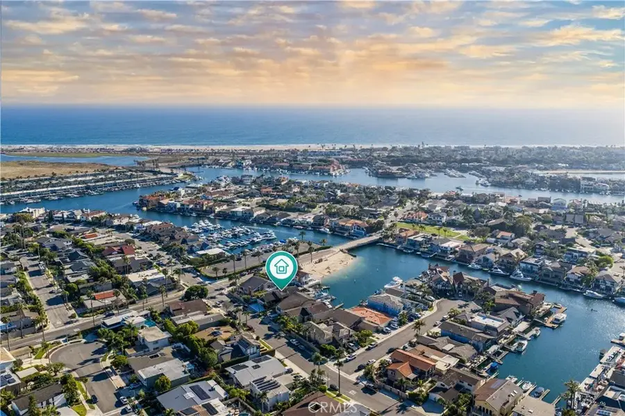 16861 Edgewater, Huntington Beach, CA 92649 - #3
