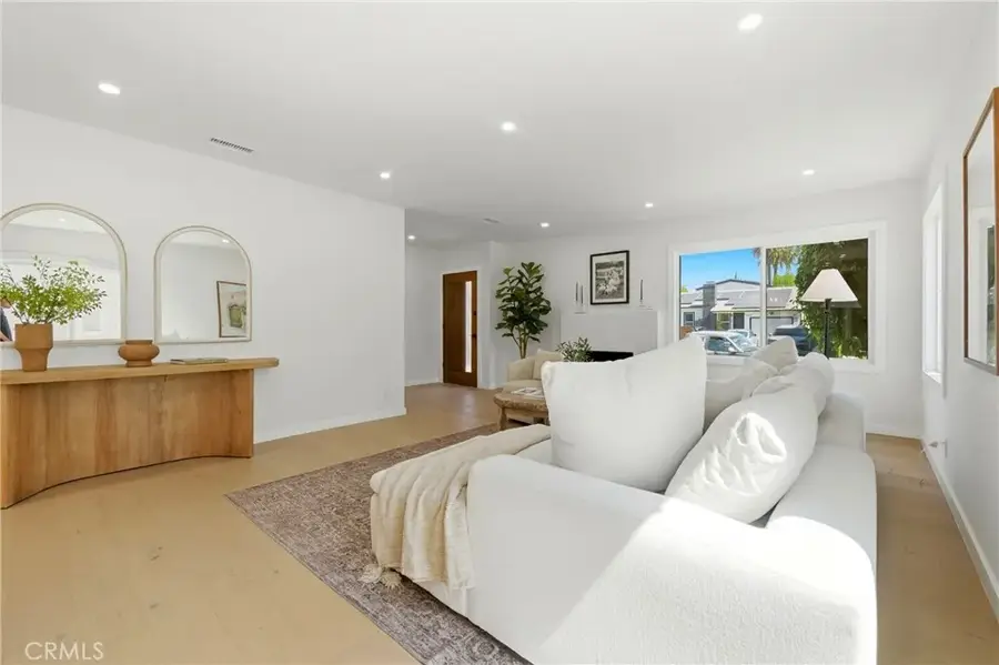 2563 S Bentley, Los Angeles, CA 90064 - #3