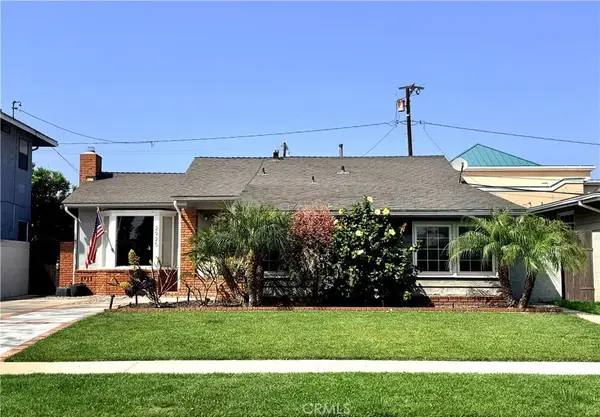 2925 Knoxville, Long Beach, CA 90815