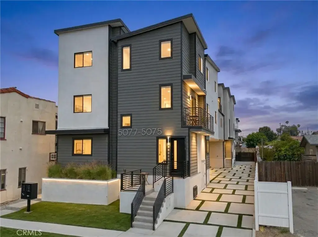 5075 Pickford, Los Angeles, CA 90019 - #1