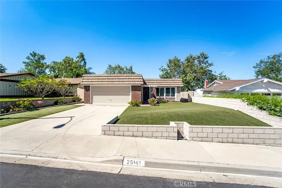 25141 Madeira, Laguna Hills, CA 92653 - #2