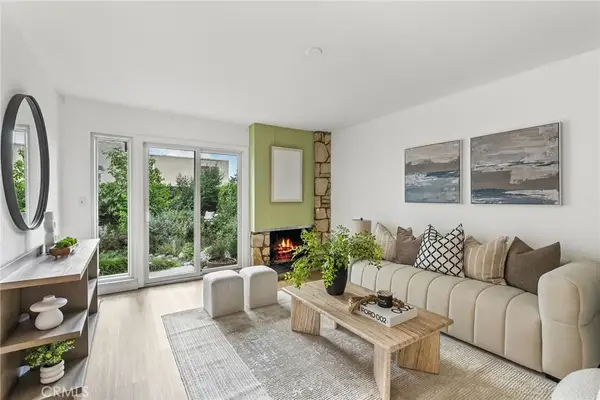 365 Monte Vista Avenue, Costa Mesa, CA 92627