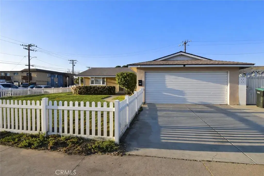 7251 Middlesex Dr, Stanton, CA 90680 - #1