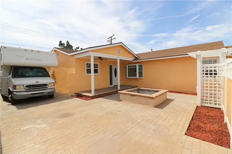 2432 W Rainbow Avenue, Anaheim, CA 92801 - #2