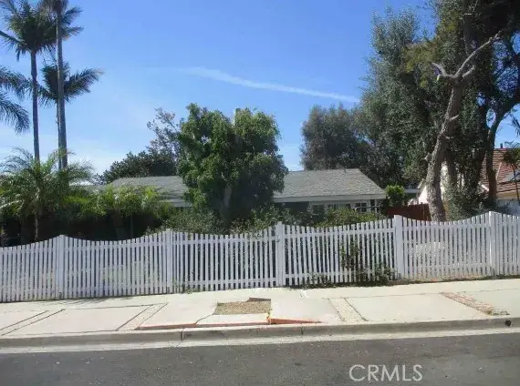 13571 Laurinda Way, Santa Ana, CA 92705