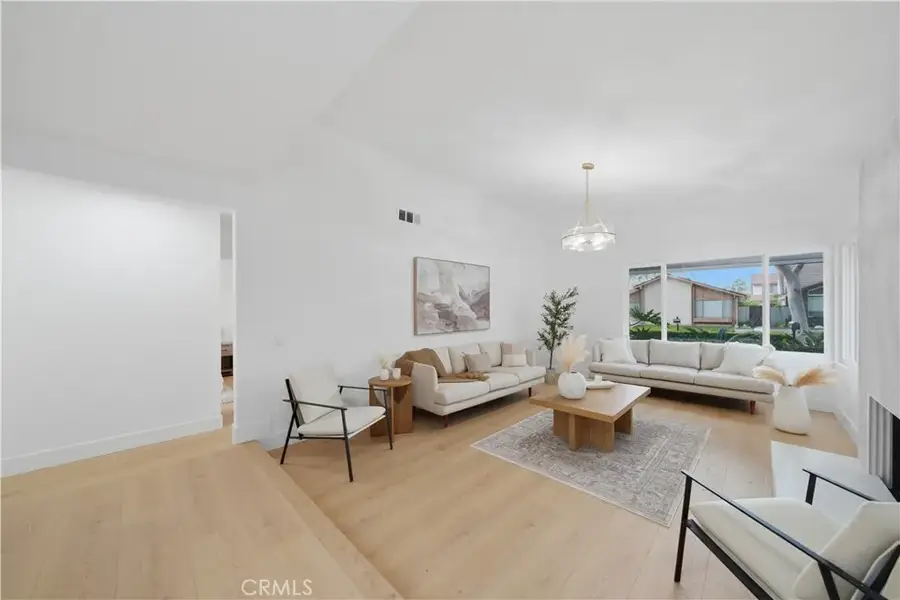 14332 Pinewood, Tustin, CA 92780 - #3