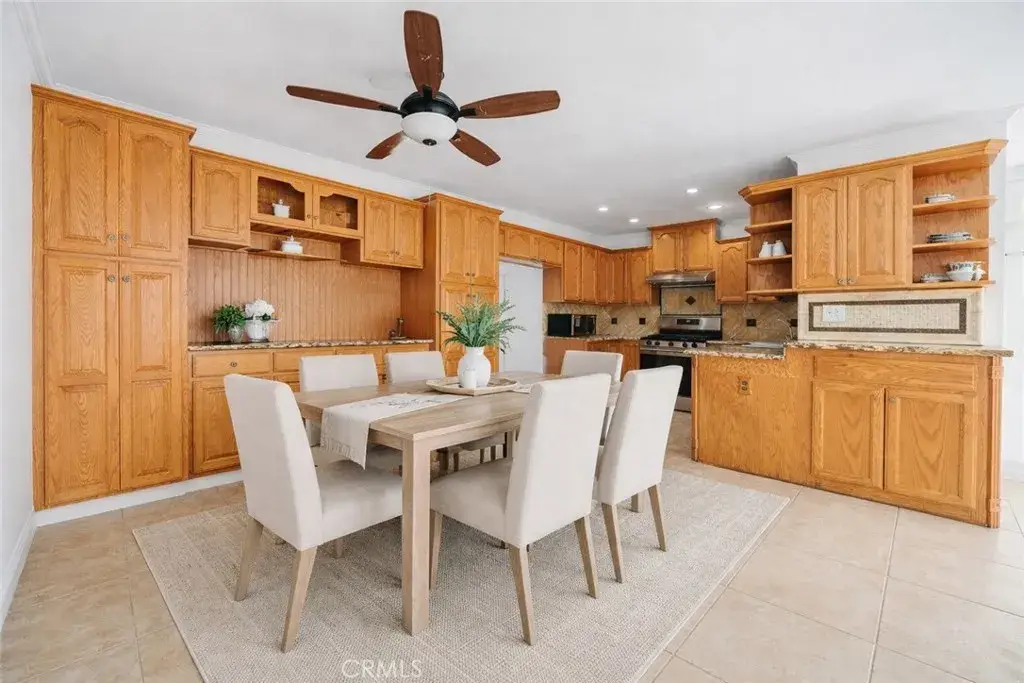 25792 Via Lomas #77, Laguna Hills, CA 92653 - #1