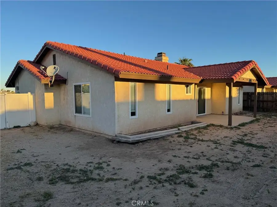 10333 Tamarisk Avenue, Hesperia, CA 92345 - #2