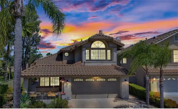 26292 Rosa, Laguna Hills, CA 92656