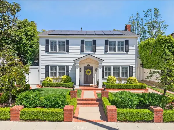 210 Bennett Avenue, Long Beach, CA 90803