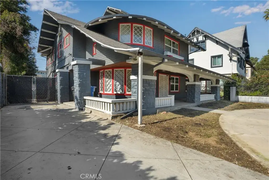 1527 S Wilton, Los Angeles, CA 90019 - #1