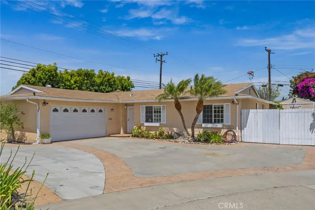 8501 Orinda Circle, Huntington Beach, CA 92647 - #1