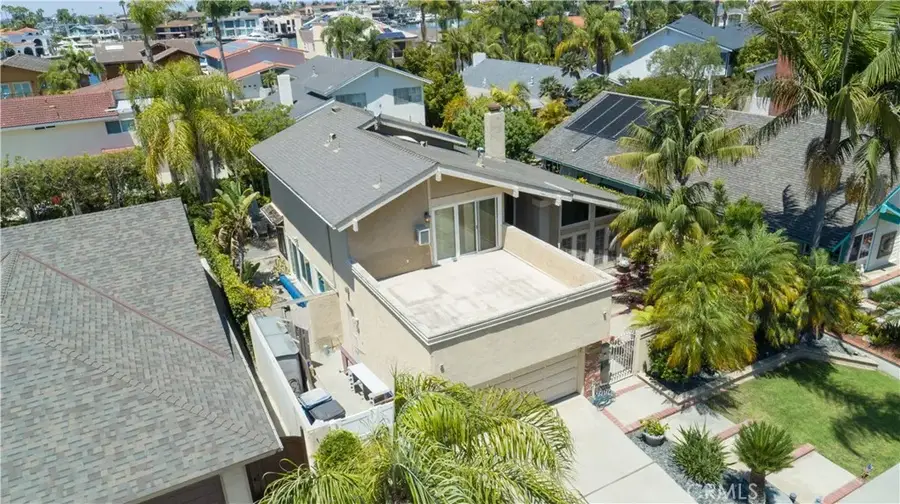 16591 Wanderer Lane, Huntington Beach, CA 92649 - #3