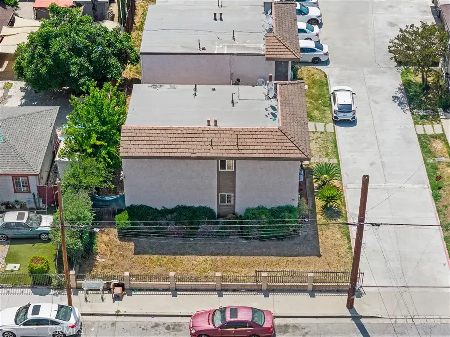 669-,687,651 Weber St., Pomona, CA 91768 - #3