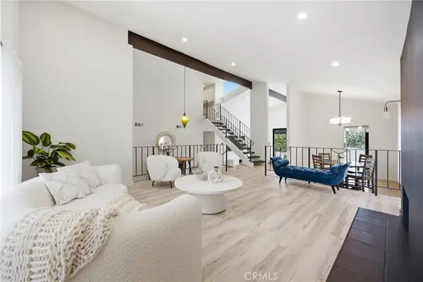 10414 Andora Avenue, Chatsworth, CA 91311