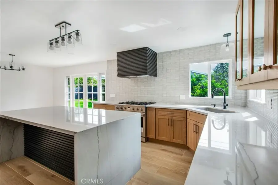 3230 Oregon, Costa Mesa, CA 92626 - #2