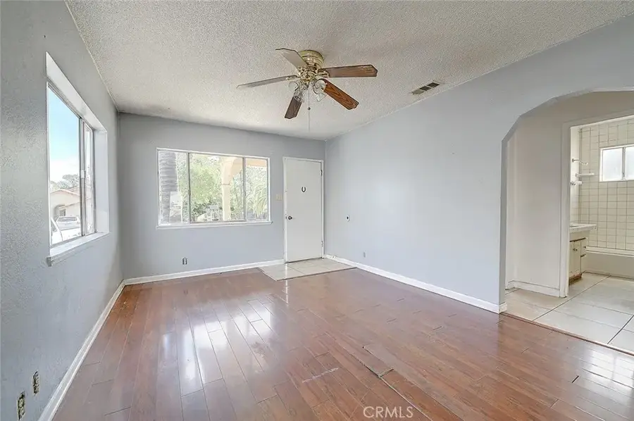 351 West Street, Upland, CA 91786 - #2