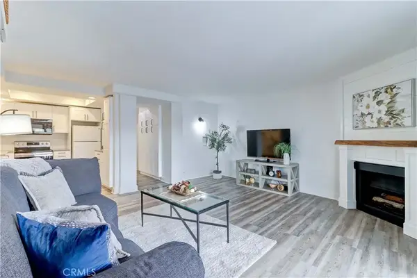 4570 Cove Dr #A, Carlsbad, CA 92008