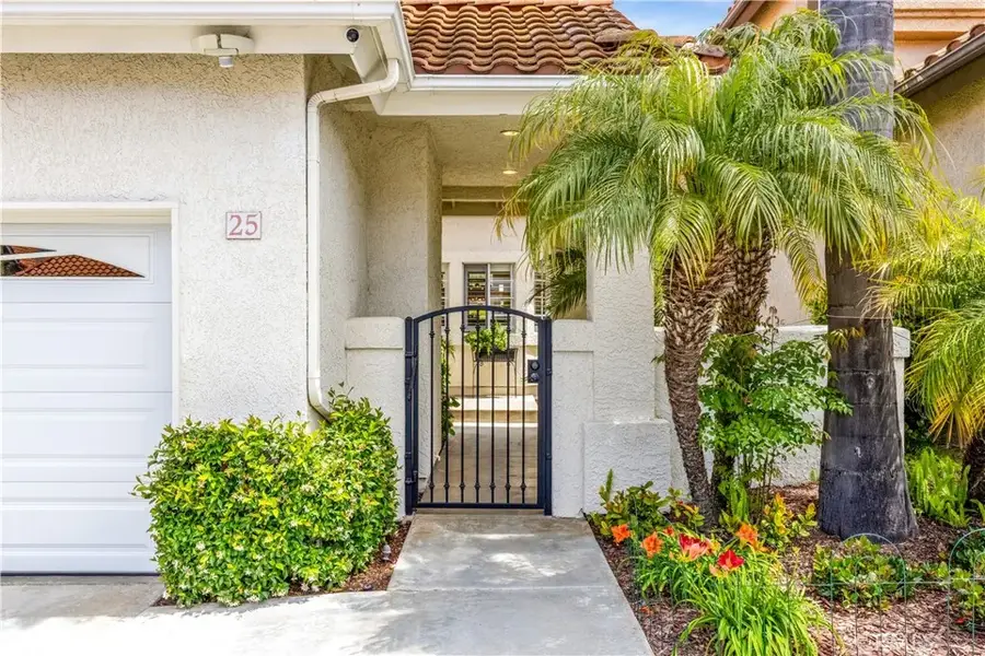 25 Gema, San Clemente, CA 92672 - #3