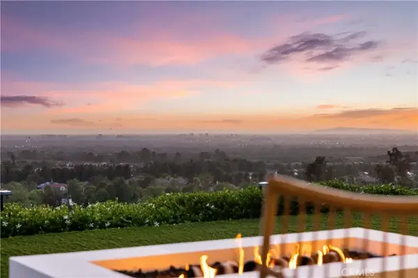 93 Parson Brown, Irvine, CA 92618