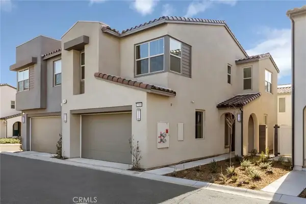15880 Blue Copper Way, Fontana, CA 92336