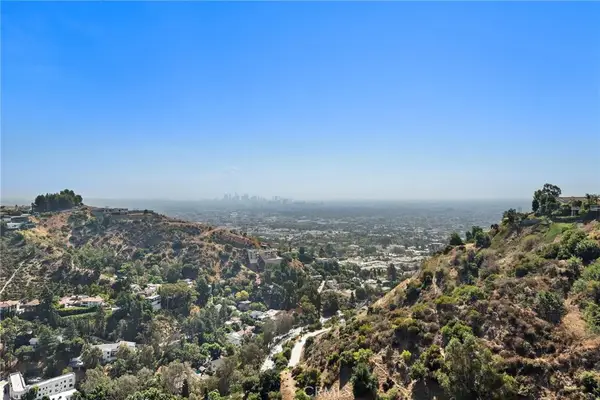 8179 Mannix, Los Angeles, CA 90046