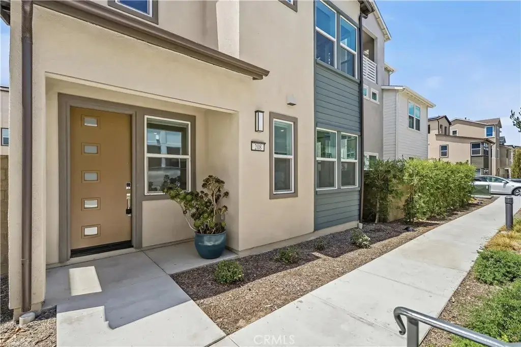 208 Yerba, Irvine, CA 92618 - #1
