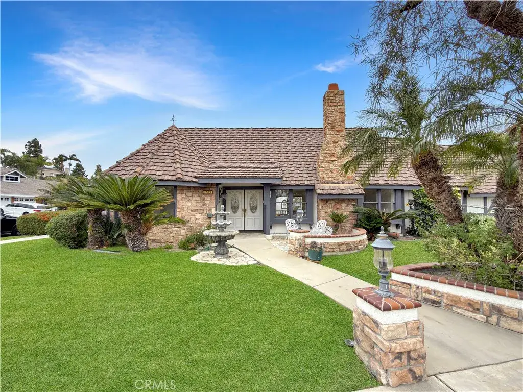 1571 N Santiago Boulevard, Orange, CA 92867 - #1