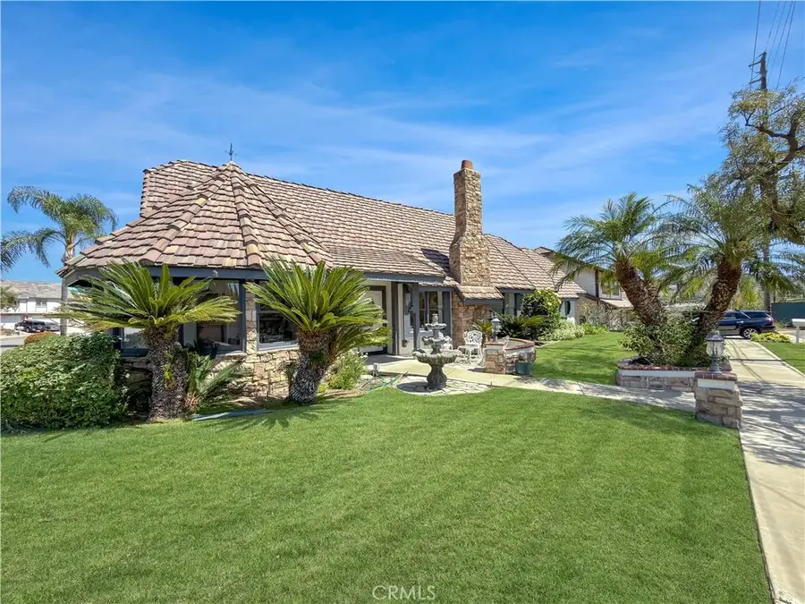 1571 N Santiago Boulevard, Orange, CA 92867 - #2