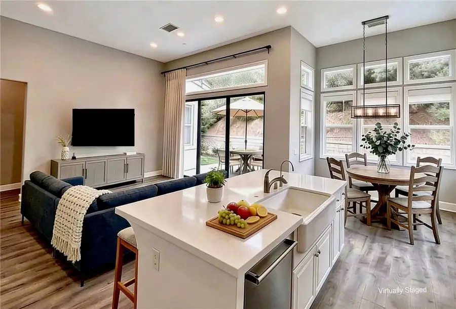 4822 Nelson Court, Carlsbad, CA 92010 - #2