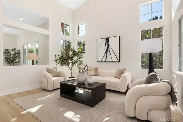5 Chatri Circle, Lake Forest, CA 92610