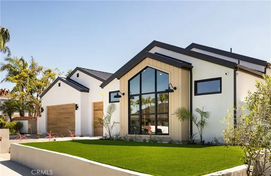 1453 Galaxy Dr, Newport Beach, CA 92660 - #2