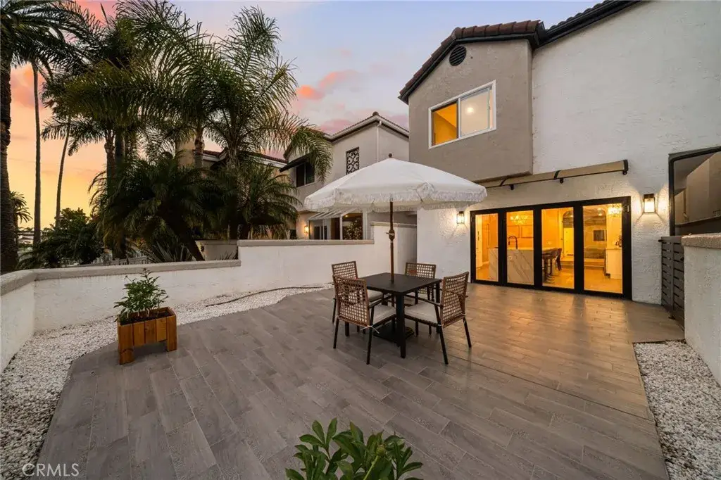 511 9th, Huntington Beach, CA 92648 - #1