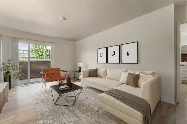 801 S Lyon #A105, Santa Ana, CA 92705
