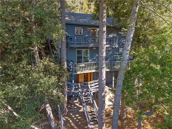 24556 Geneva Drive, Crestline, CA 92325