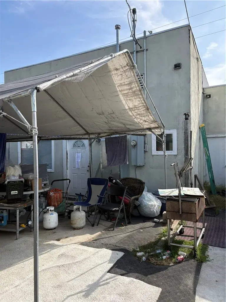 4322 Honduras Street, Los Angeles, CA 90011 - #3