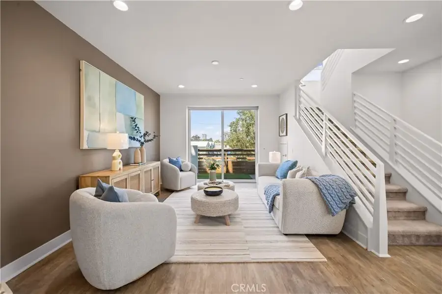 645 W 17th, Costa Mesa, CA 92627 - #2